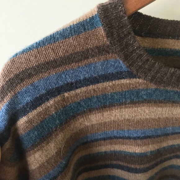 J Crew 100% Lambswool crewneck sweater - Picture 7 of 7